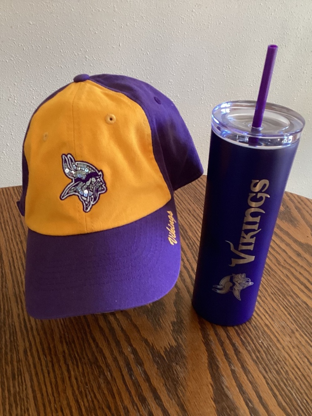 New Minnesota Vikings NFL cap & stainless steel insulated purple travel tumbler